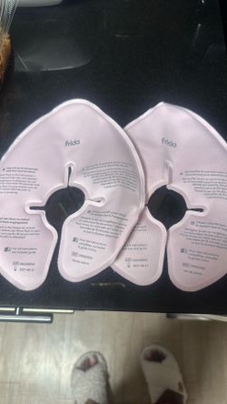 Breast warming pads
