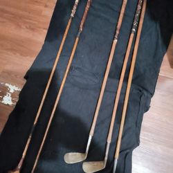 VINTAGE  GOLF CLUBS