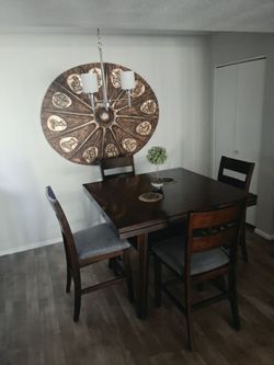 Dining Table Set