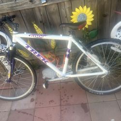 bike trek size 26”