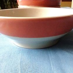 

Homer Laughlin Bowls, pink blush stripe on ivory, set of 6, 5.5 “ diameter  and 2 “ deep 

