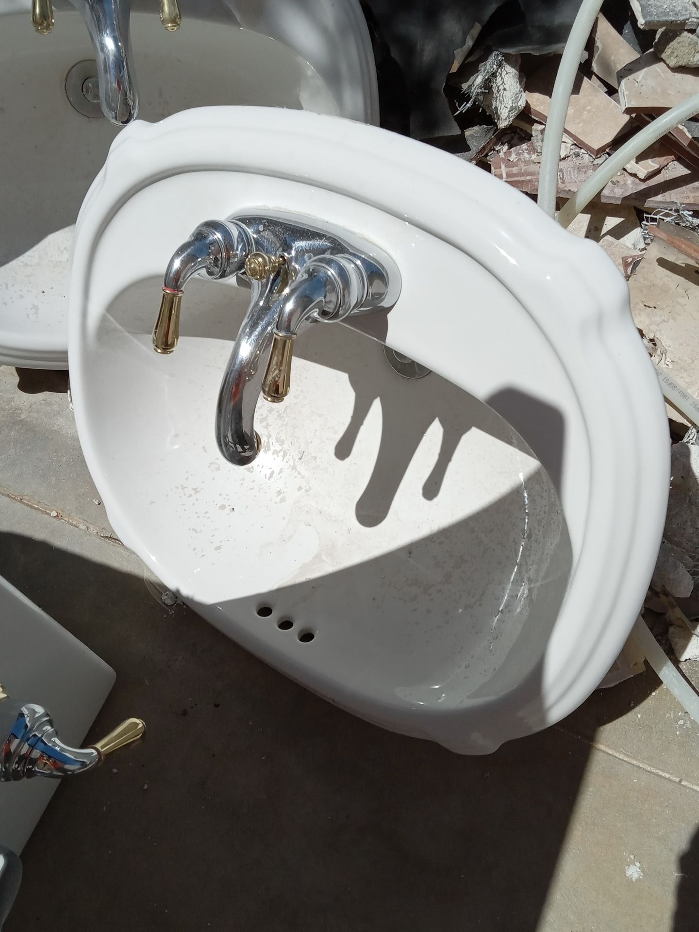 Sink Bano