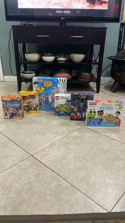 Smibo Create Your Own Super Hero Kit, Lego Peter Pan & Wendy, Patty Pillar, Superman 3D Puzzle, Pocket Explorers Books
