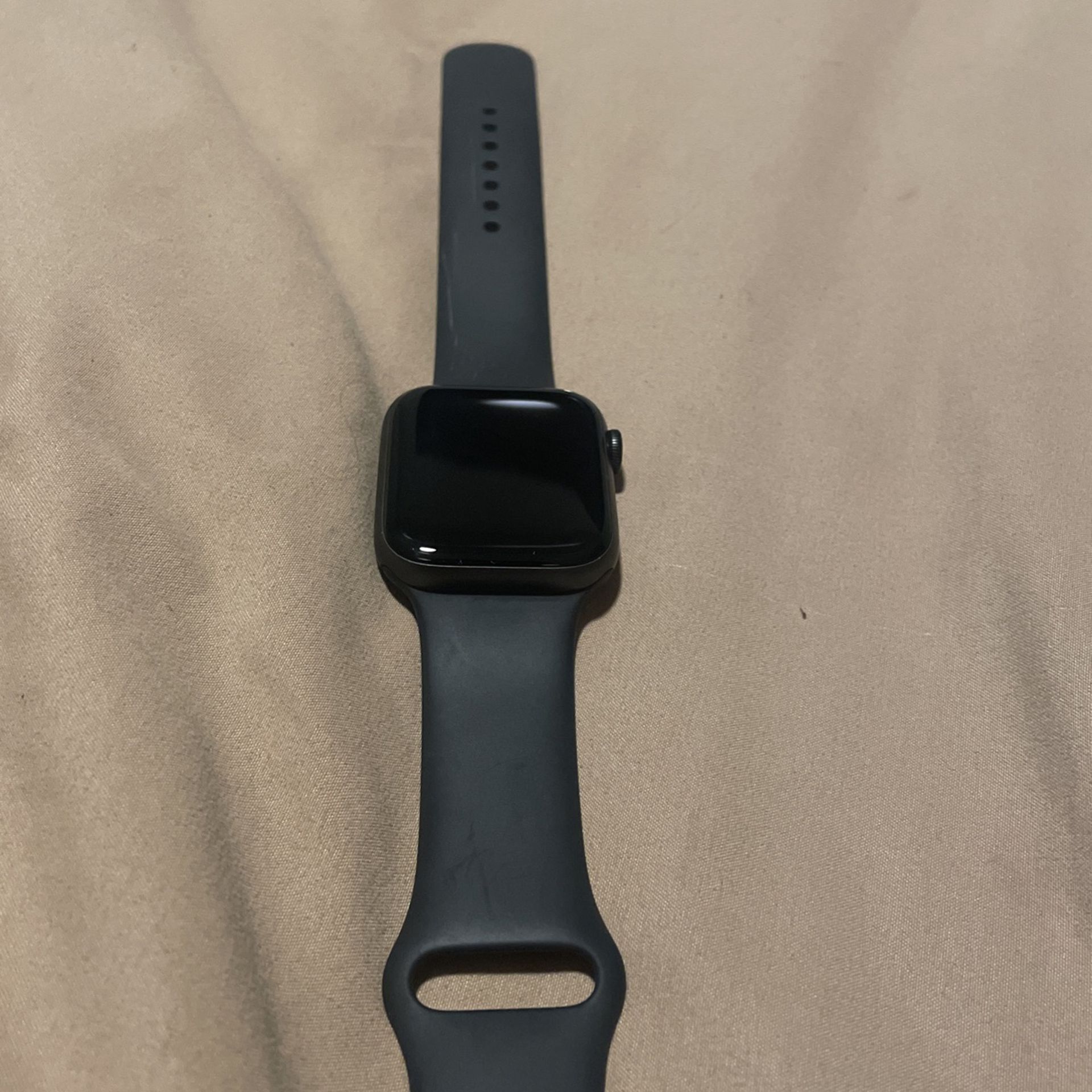 Apple Watch Series 5 GPS , 44mm