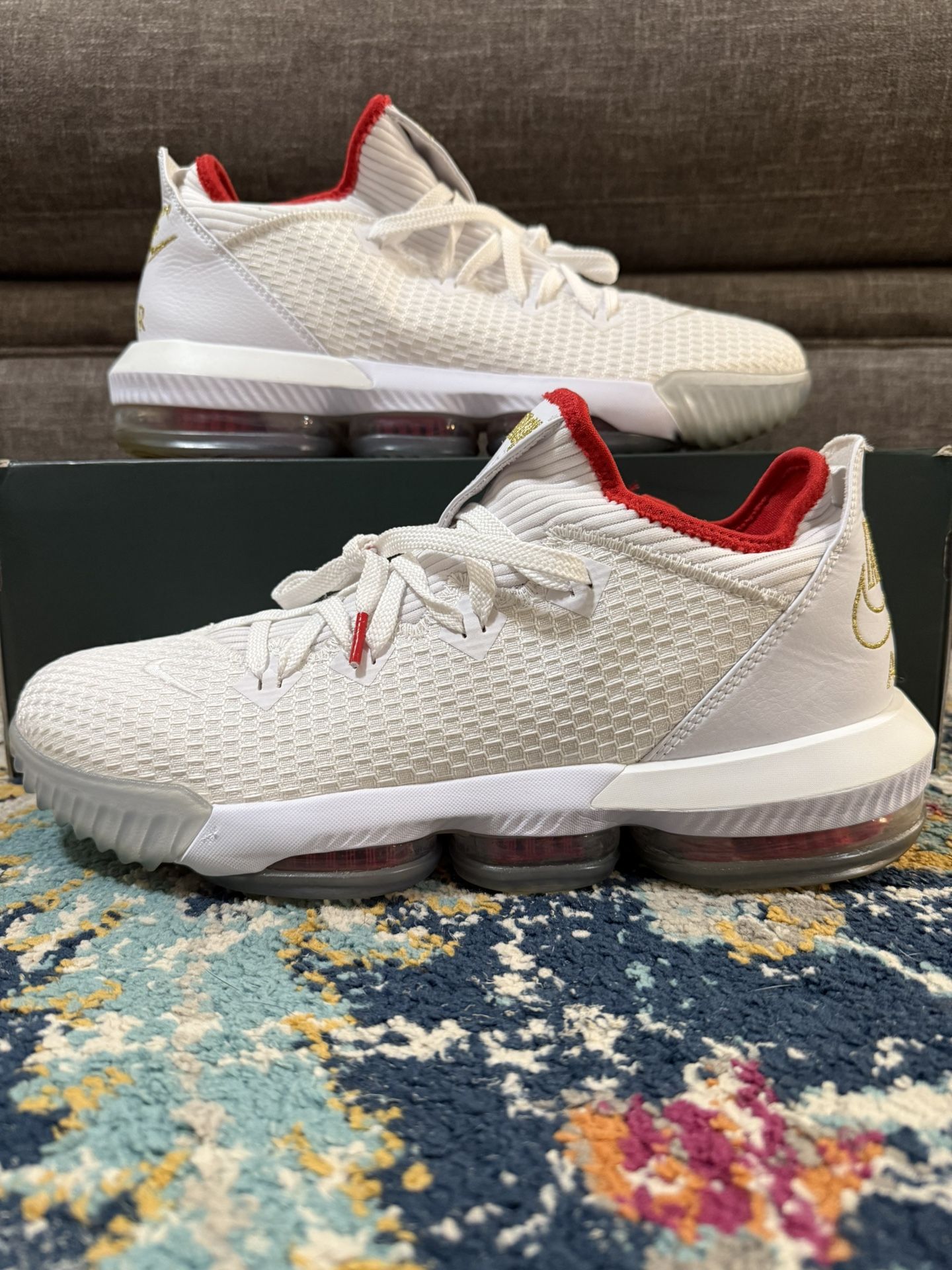 Nike Lebron 16 Low “Draft Night”