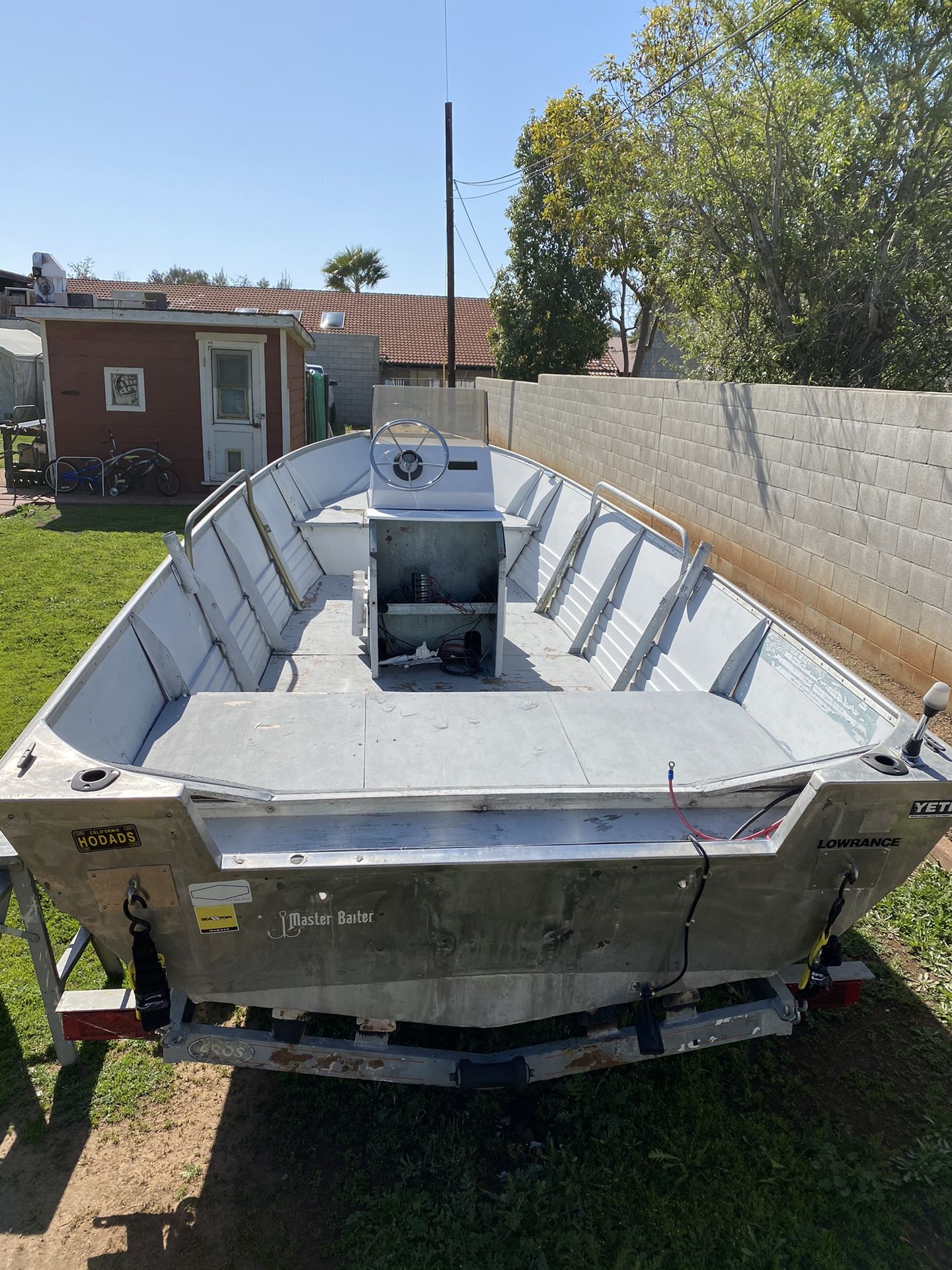 Gregor Boat 18 Foot Center Counsel for Sale in Bonita, CA OfferUp