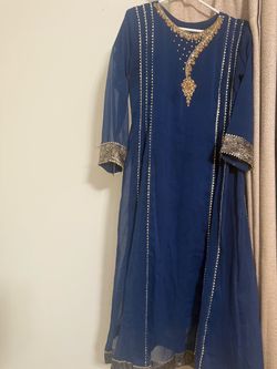 Pakistani suit