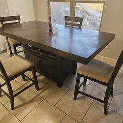 Dining Table With 4 Chairs