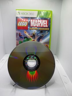 This is the LEGO Marvel Super Heroes CIB game for Xbox 360