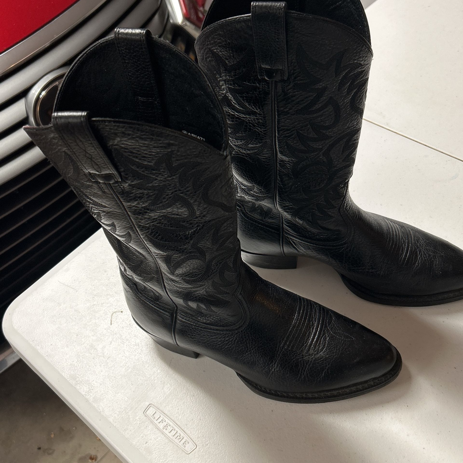 Ariat Boots 11EE Black