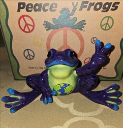 Westland Peace Frogs Ceramic Figurine. Earth Belly. New in Box.