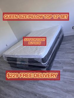 Queen mattress pillow top set with box spring (2pc - new)