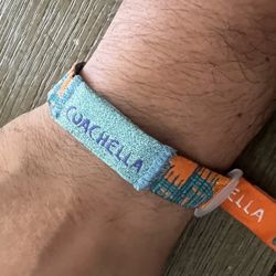 Selling 1 Sunday Wknd 1 
