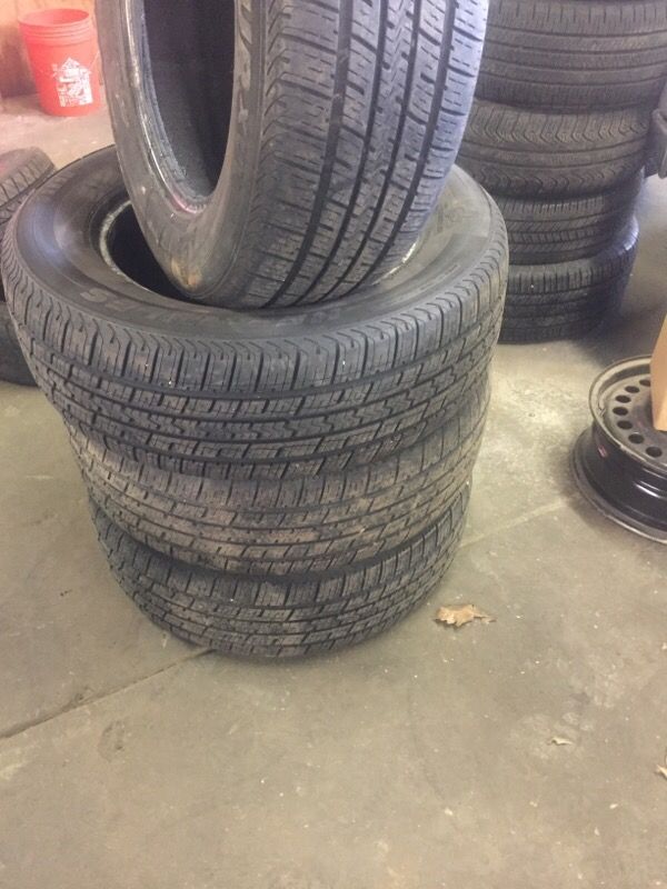 235/65/17s Hercules SUV tires