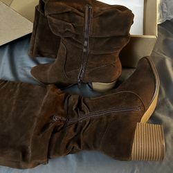 New Brown Women’s Boots