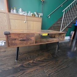 FREE -- coffee table