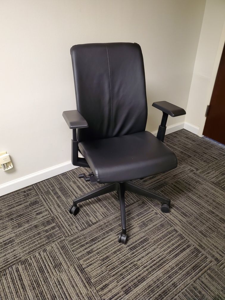 Hayworth Office Chair