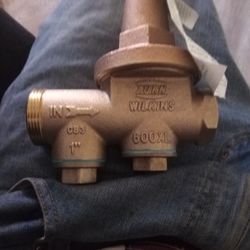Zurn Wilkins 1 Inch Pressure Reduce Valve