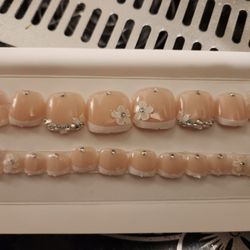 Toe Press On Nails 