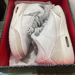 Jordans 3 (4.5kids)