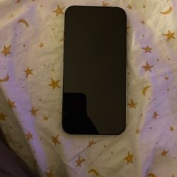 iPhone 13 Out The Box 