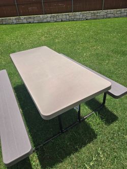 Picnic tables (new)
