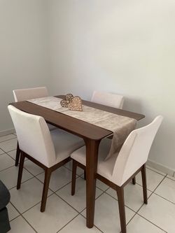 Juego mesa y sillas