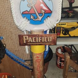 Pacifico Display