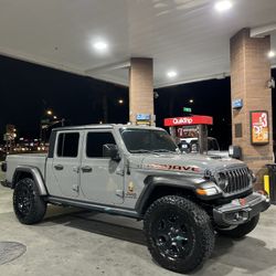 2021 Jeep Gladiador Mojave 