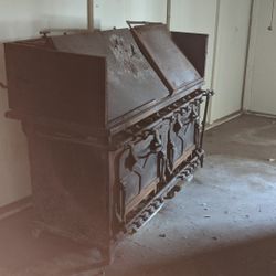 Antique Iron Stove 1913 Vintage