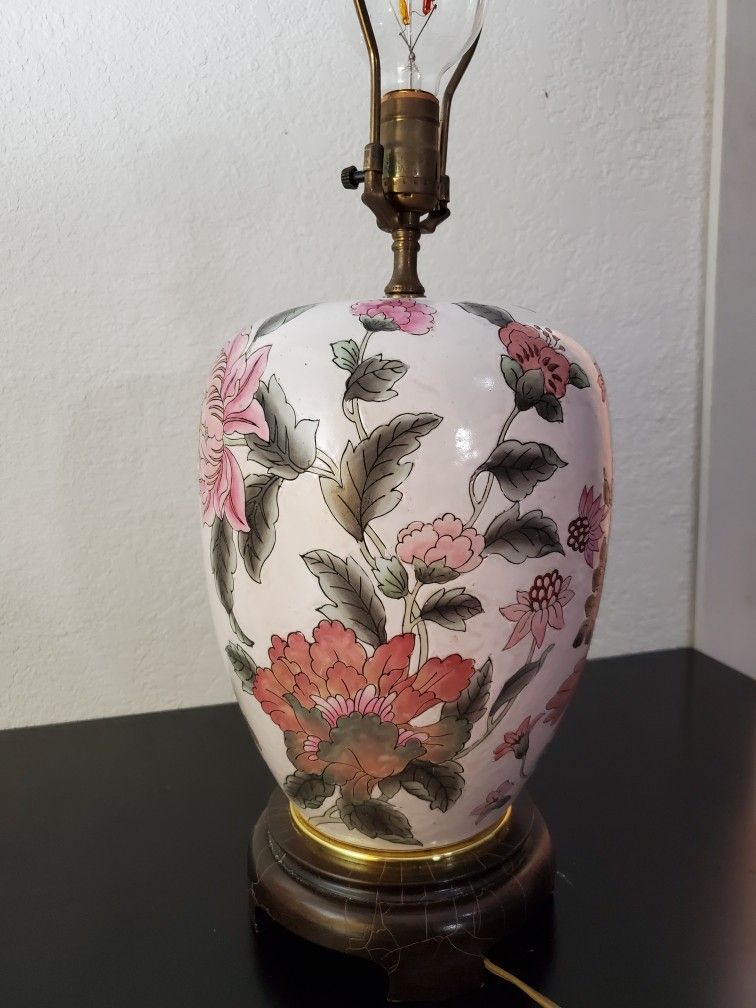 Asian Porcelain Ginger Jar Floral Lamp
