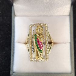 14k 4.5grms Size 8 Ring 
