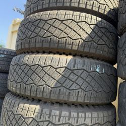 285 65 20 Vendo Un Set De Llantas Usadas En Excelente Condición Marca GOODYEAR 