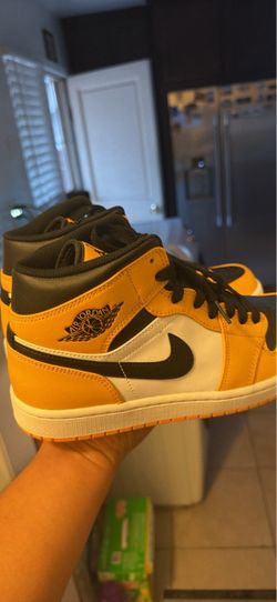 Jordan 1 retro high yellow