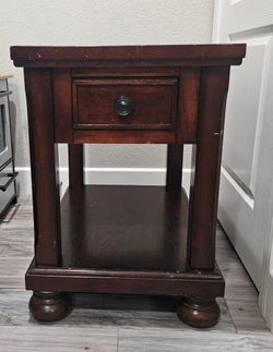 End Table with Drawer