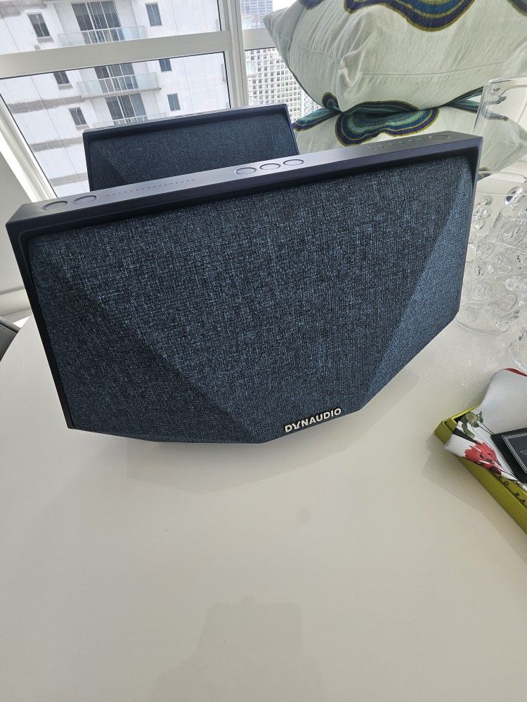 Dynaudio Music 3 - Blue (Bluetooth & Portable Speaker)