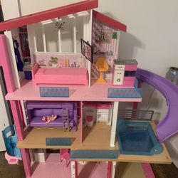 Barbie Dream house (doll House) 