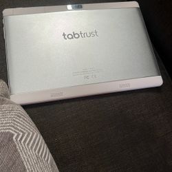 It Is Brand New And I Duse Not Have Any Tips For Scratch And All It Need Is A Chip And It Is New And It Also Comes With A Screen Protector 