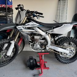 2020 YZ450f LOW HOURS