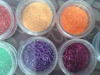 Glitters