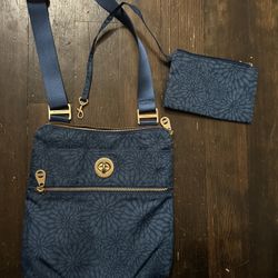 Baggallini Purse With Attachable Mini Bag