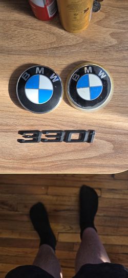 00'-06' BMW E46 330i Emblems (NOT OEM)