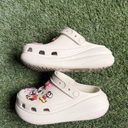 Beige Crocs with charms, Size 6