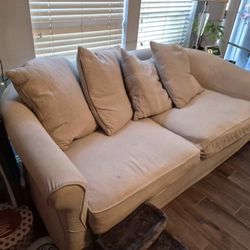  Sofa Couch “ Crate&Barrel ”