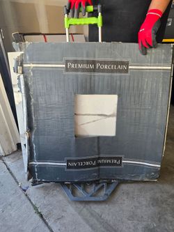 Free Premium Porcelain Floor & Wall Tile (Marble Look)
