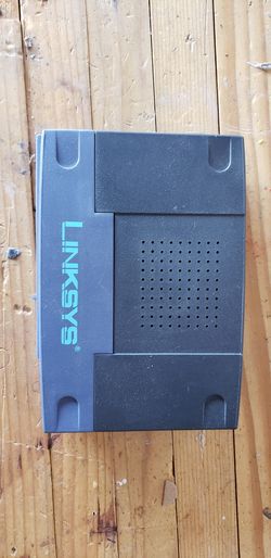 LINKSYS EFAH08W EtherFast 8-Port 10/100 Hub