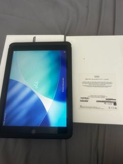 iPad 9th Generation Wi-Fi + Cellular (64GB) – Space Gray