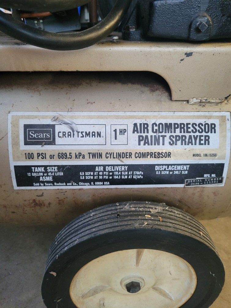 Air Compressor 12 Gallon