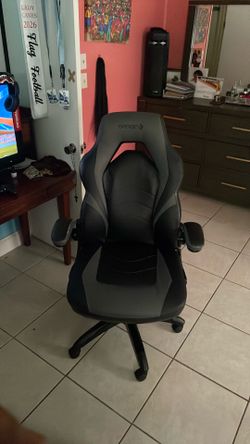 Gaming chair