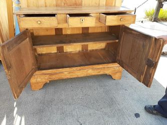 Antique Buffet du Corps